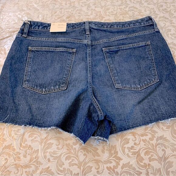 Universal Thread Denim Shorts ‘Vintage Stretch’ Dark Wash Sz 16 NWT Gorgeous - Picture 4 of 5